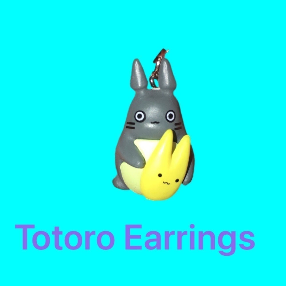 Totoro adorable earrings